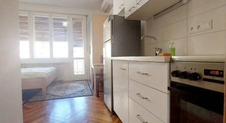 PHOTO-2025-10-22-15-32-30-2.jpg PHOTO-2025-10-22-15-32-30-2.jpg